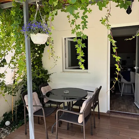 Laganini * سبليت